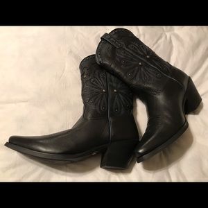 ARIAT Daisy Western Boots NIB
